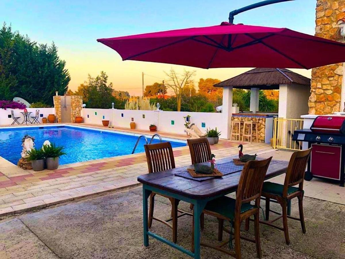 Lemon Tree Villa モンセラート エクステリア 写真